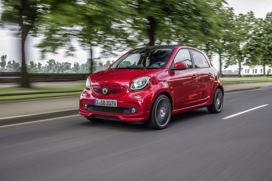  Smart ForFour Xclusive by Brabus 2016 года  (фото 17 из 20)